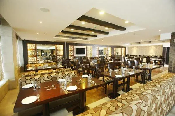 Parkland Grand Kapashera Neu-Delhi