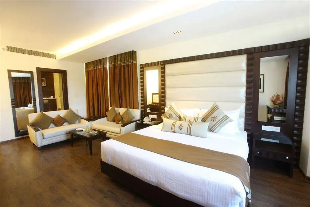 Parkland Grand Kapashera Neu-Delhi 3*,  Indien