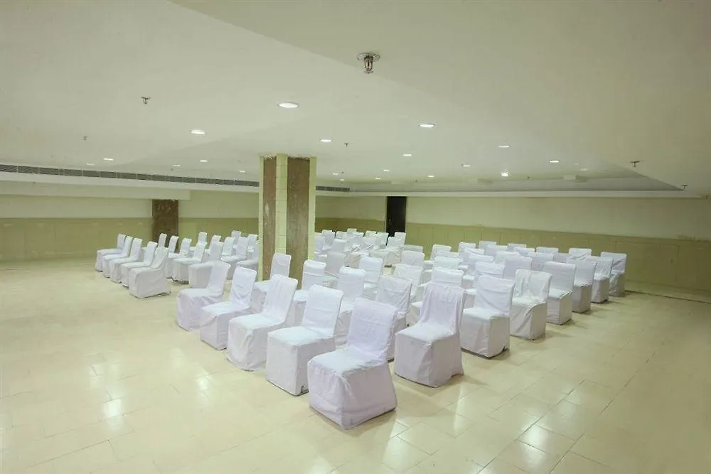 Hotel Parkland Grand Kapashera Neu-Delhi