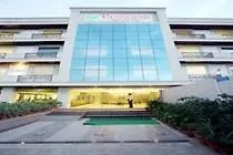 Parkland Grand Kapashera Neu-Delhi Hotel